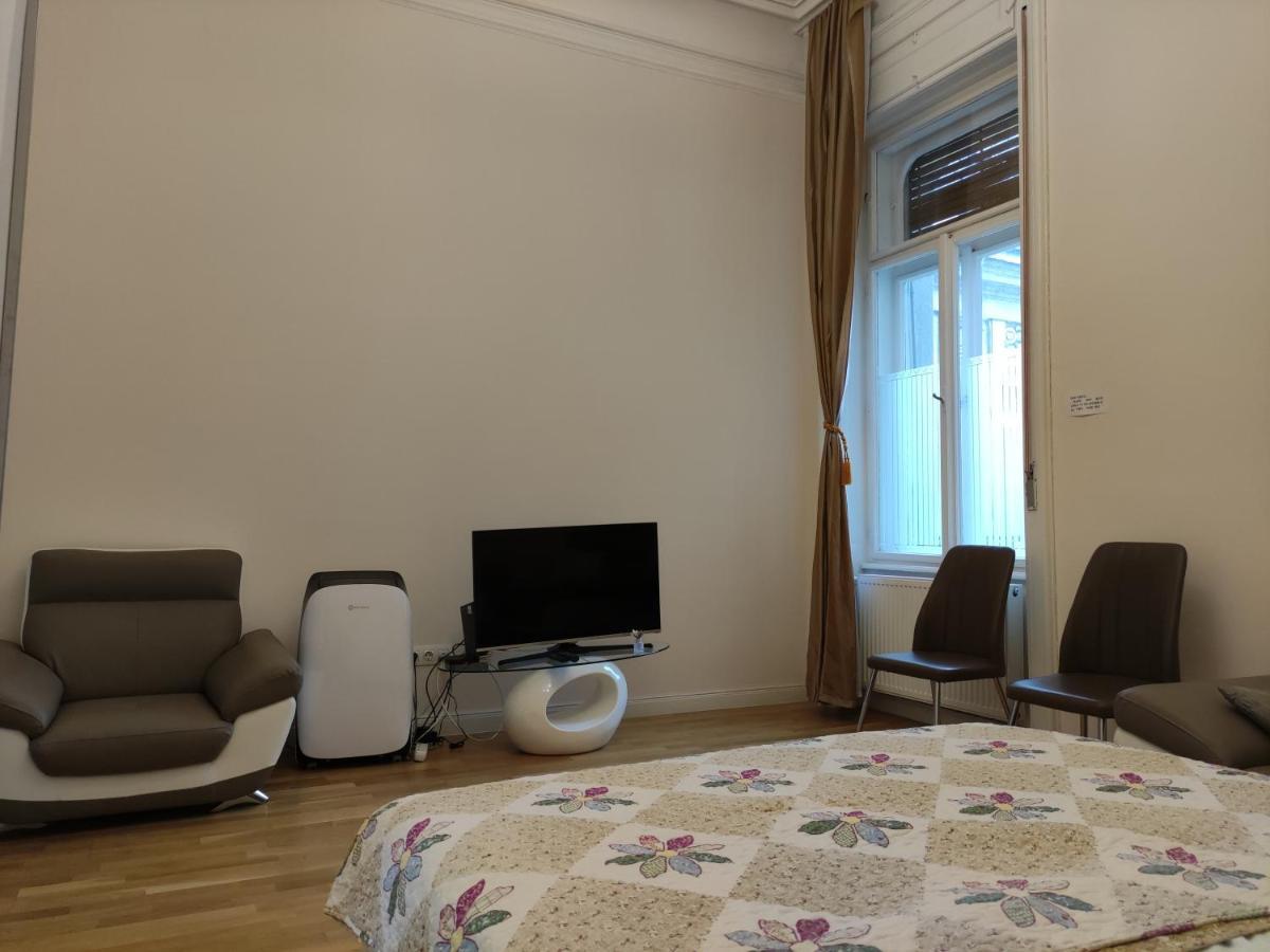 Falk Miksa Apartment Budapest Exterior photo